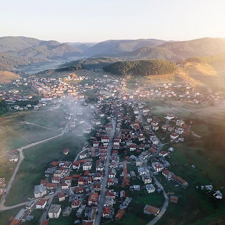 Zmeitsa Къща За Гости "Люнгови" מראה חיצוני תמונה