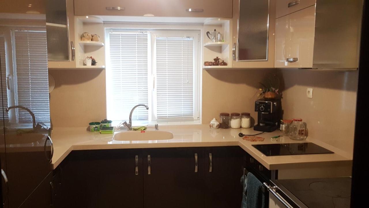 Zmeitsa Къща За Гости "Люнгови" מראה חיצוני תמונה